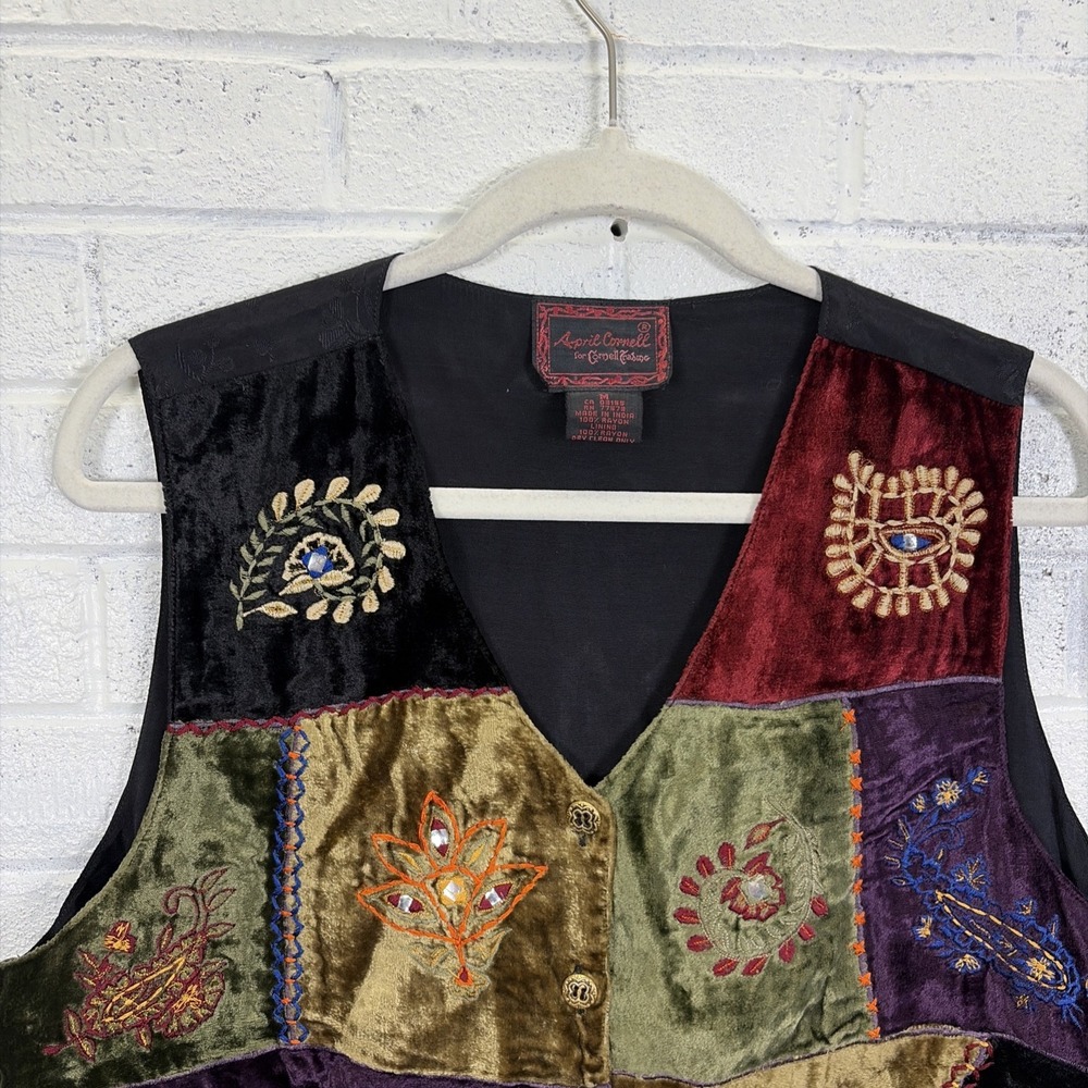VTG April Cornell Velvet Patchwork Vest Size M Embroidered Boho Artsy - Picture 3 of 7